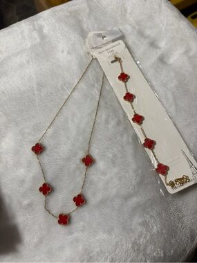 Fashion Gold Tone Chain Red Clover Necklace - Fashion Pendant